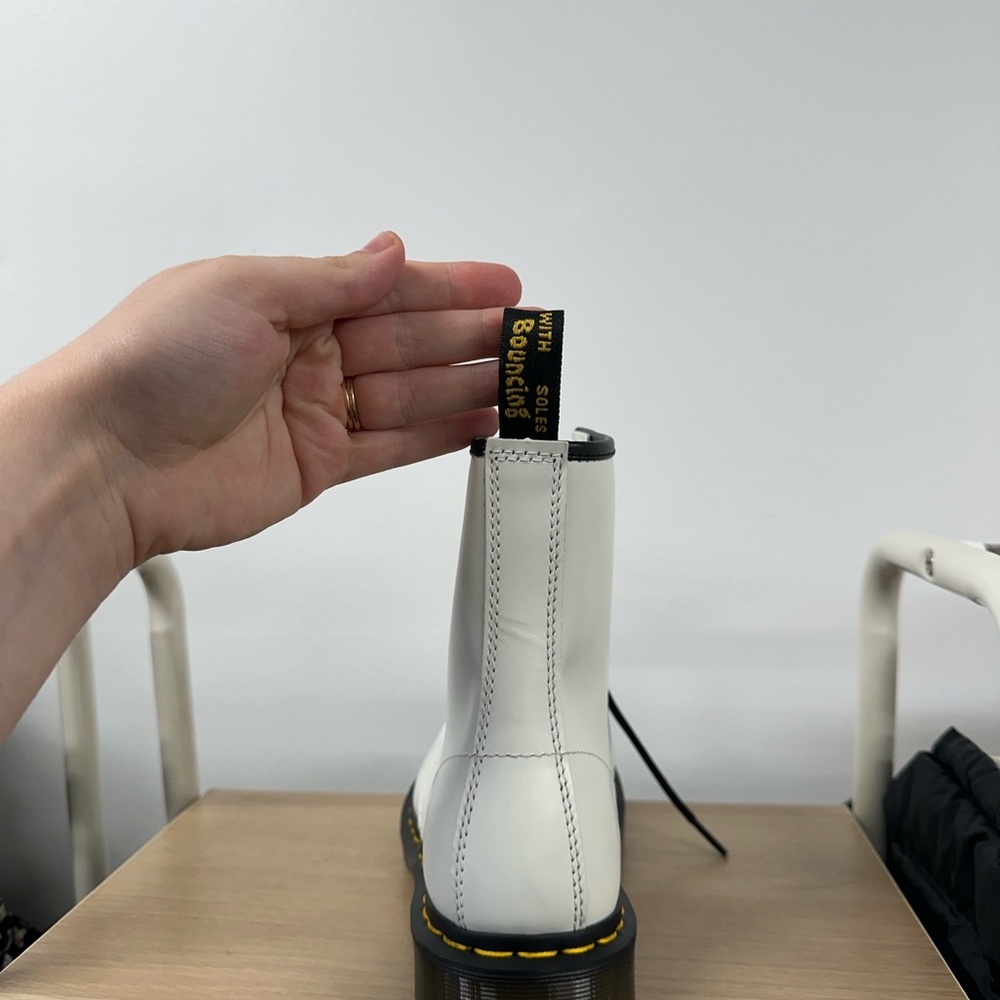 Dr. Martens 1460 Smooth - White - Unisex - Picture 10 of 13
